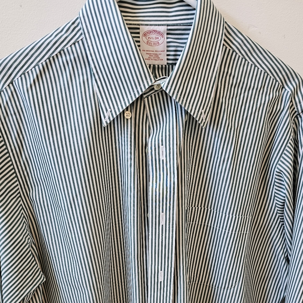 Brooks Brothers Button Down Shirt Mens 15.5/34 Tradional Fit Green White Stripe